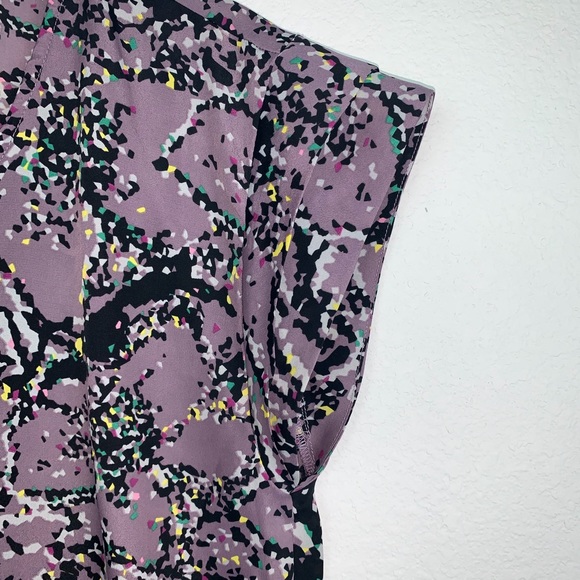 Like new! BCBGeneration Top - Picture 3 of 4